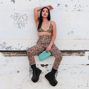 Y2K New York City Design Co. Zebra Pants in Size 10 ✨